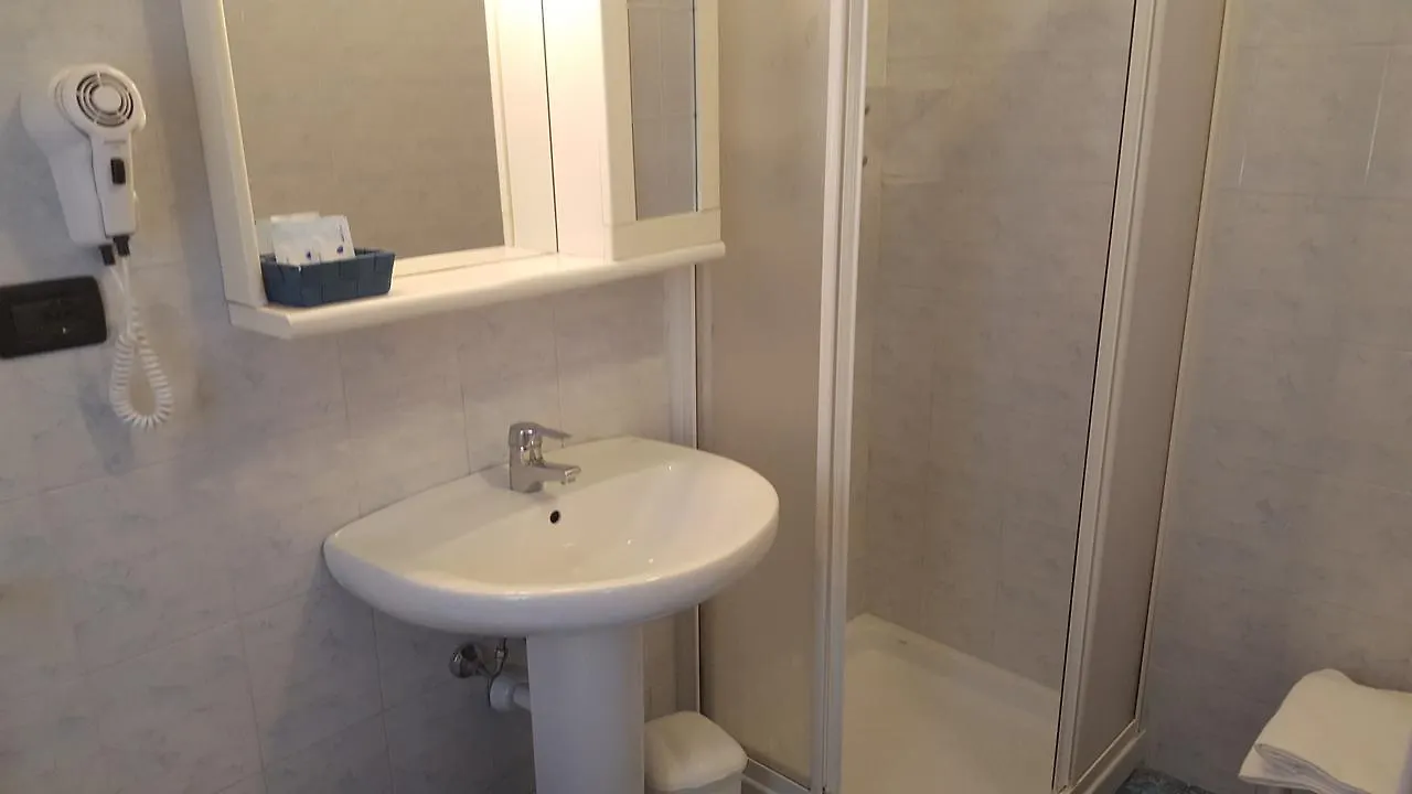 Hotel Tiffany Ceriale 3*,  Italy