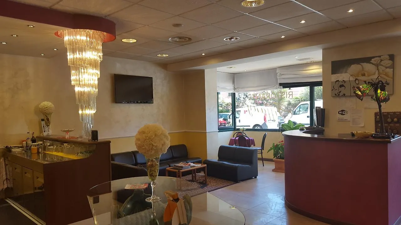 Hotel Tiffany Ceriale Italy